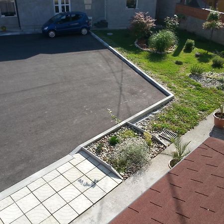 Guesthouse Kod Mosta Karlovac Bagian luar foto